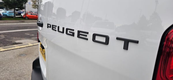 Used Peugeot Expert 2025 for sale - 76188837: Photo 15