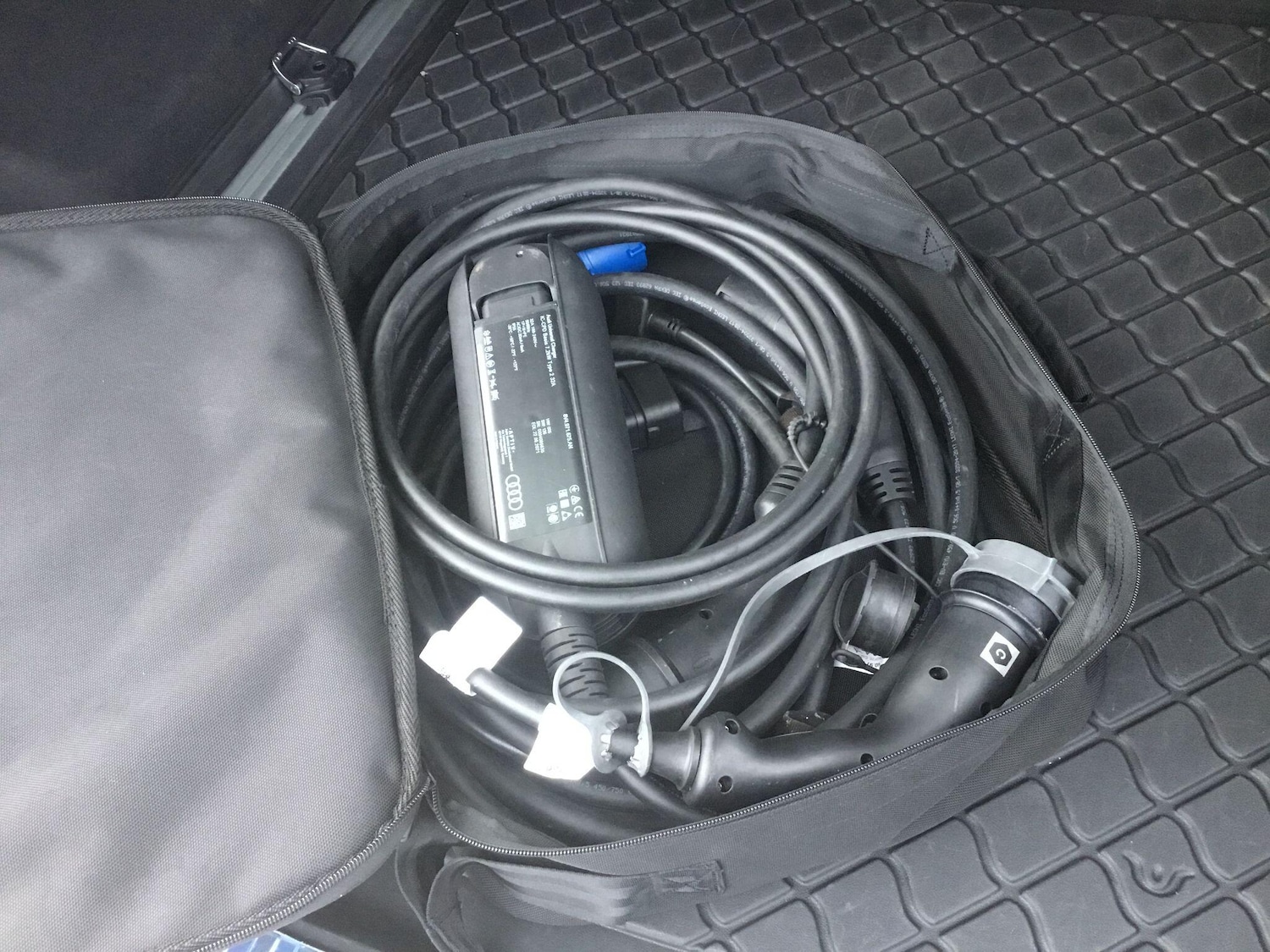 Used Audi Q8 2021 for sale - 76472707: Photo 12