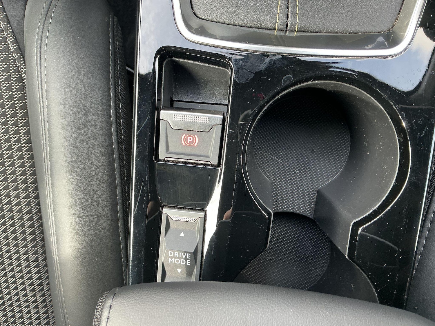 Used Peugeot 208 2022 for sale - 76446608: Photo 32