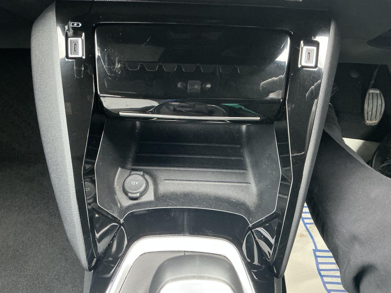 Used Peugeot 2008 2024 for sale - 77395978: Photo 37