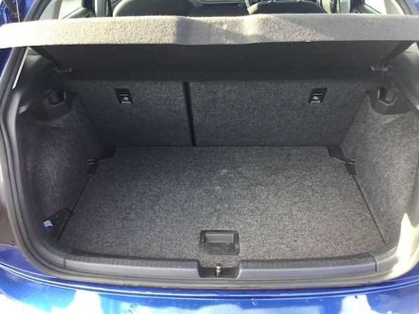 Used Volkswagen Polo 2018 for sale - 76201279: Photo 10