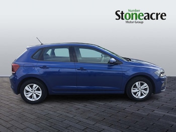 Used Volkswagen Polo 2018 for sale - 76201279: Photo 2