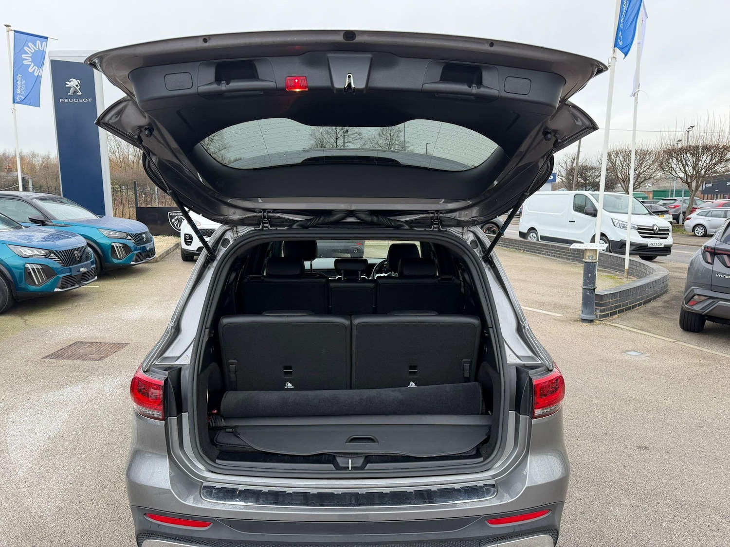 Used Mercedes-Benz GLB 2022 for sale - 77163480: Photo 10