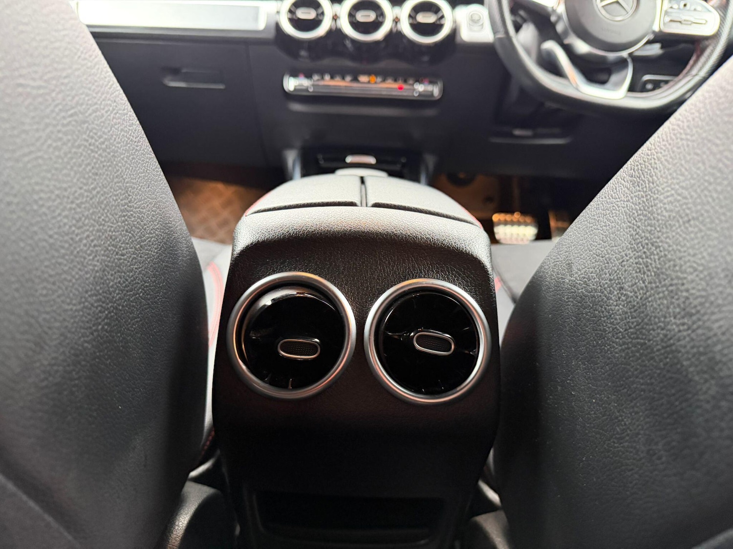 Used Mercedes-Benz GLB 2022 for sale - 77163480: Photo 31