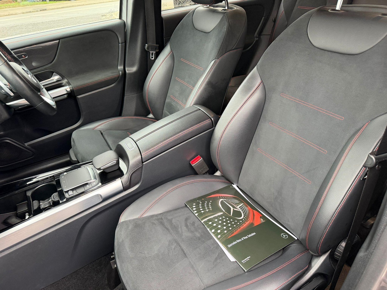 Used Mercedes-Benz GLB 2022 for sale - 77163480: Photo 46