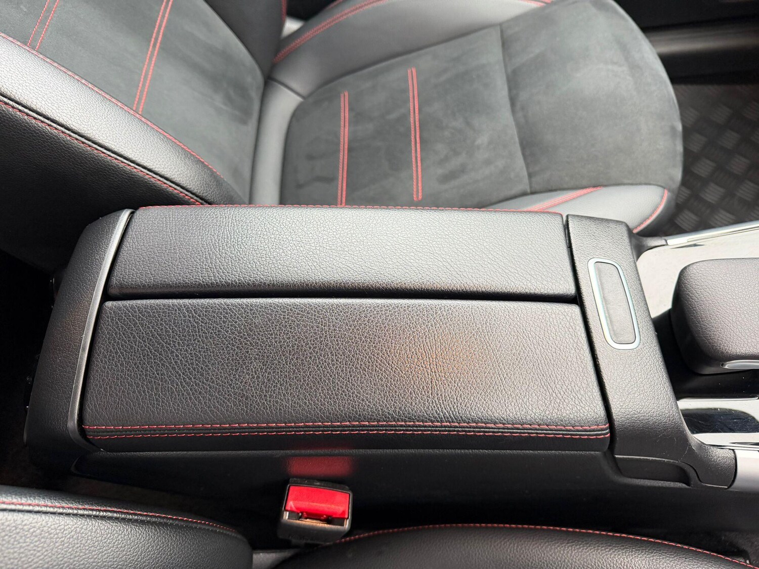 Used Mercedes-Benz GLB 2022 for sale - 77163480: Photo 61