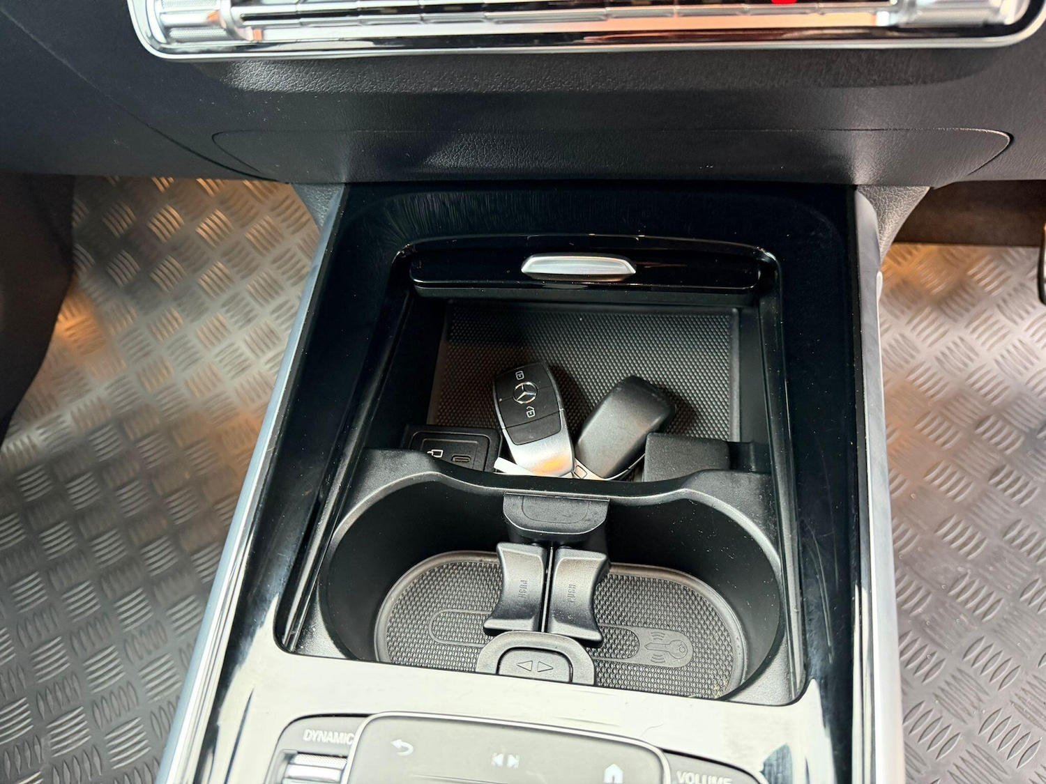 Used Mercedes-Benz GLB 2022 for sale - 77163480: Photo 65