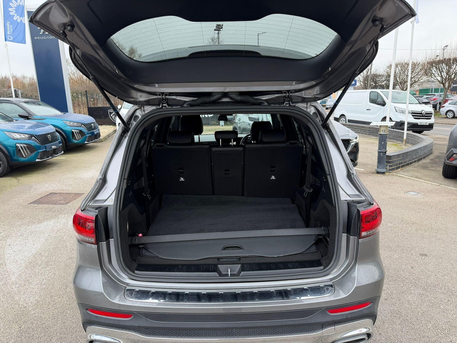 Used Mercedes-Benz GLB 2022 for sale - 77163480: Photo 9