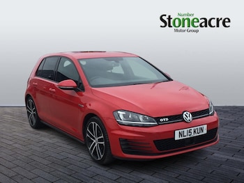 Volkswagen - Golf