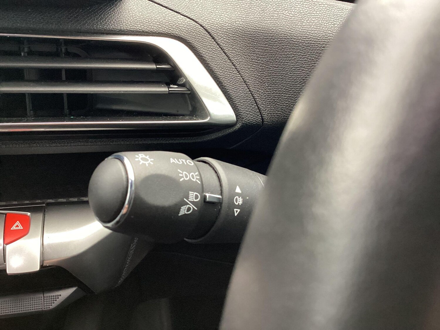 Used Peugeot 3008 2024 for sale - 77395735: Photo 29