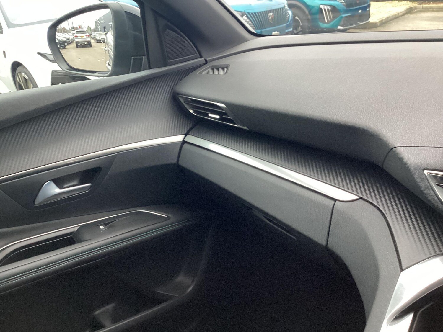 Used Peugeot 3008 2024 for sale - 77395735: Photo 44