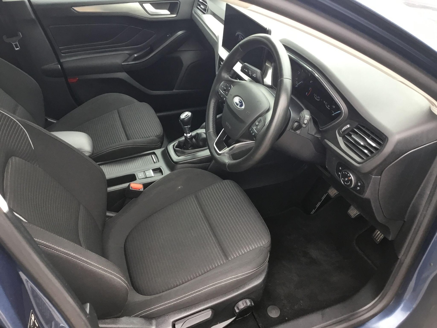 Used Ford Focus 2023 for sale - 76584544: Photo 14