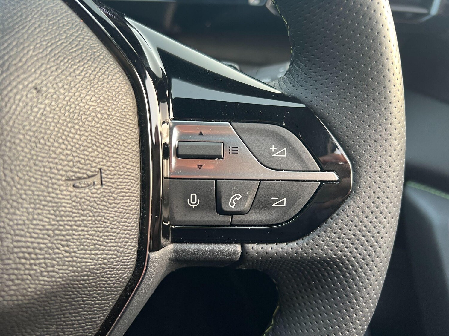 Used Peugeot 308 2025 for sale - 77982715: Photo 30