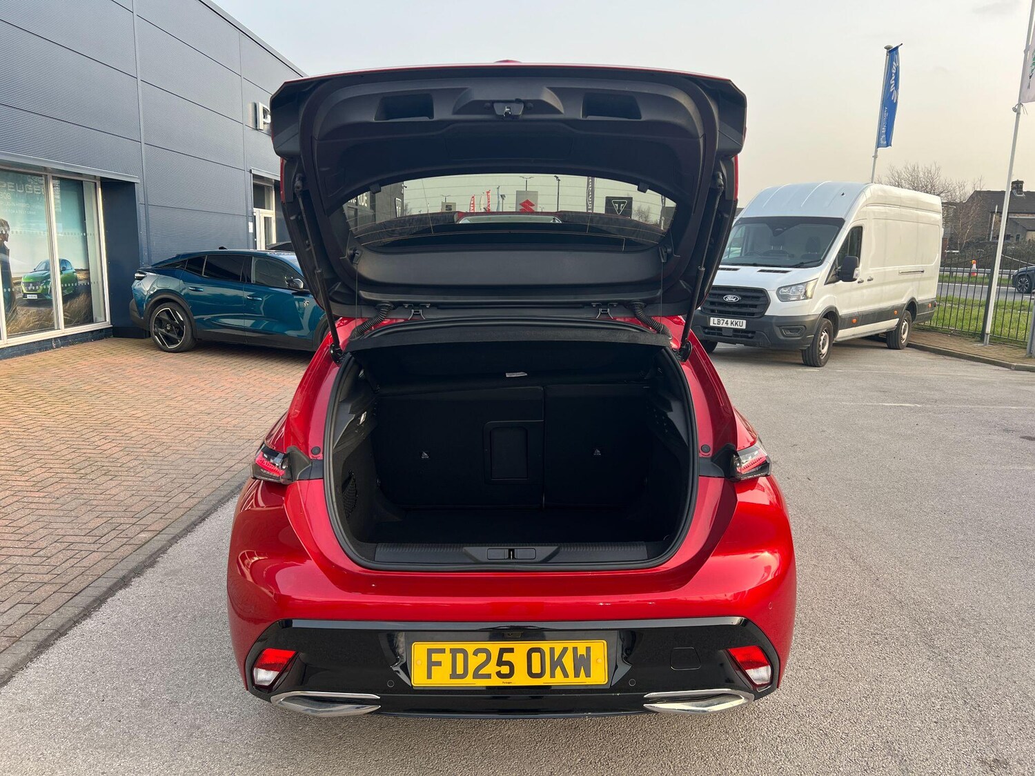 Used Peugeot 308 2025 for sale - 77982715: Photo 9