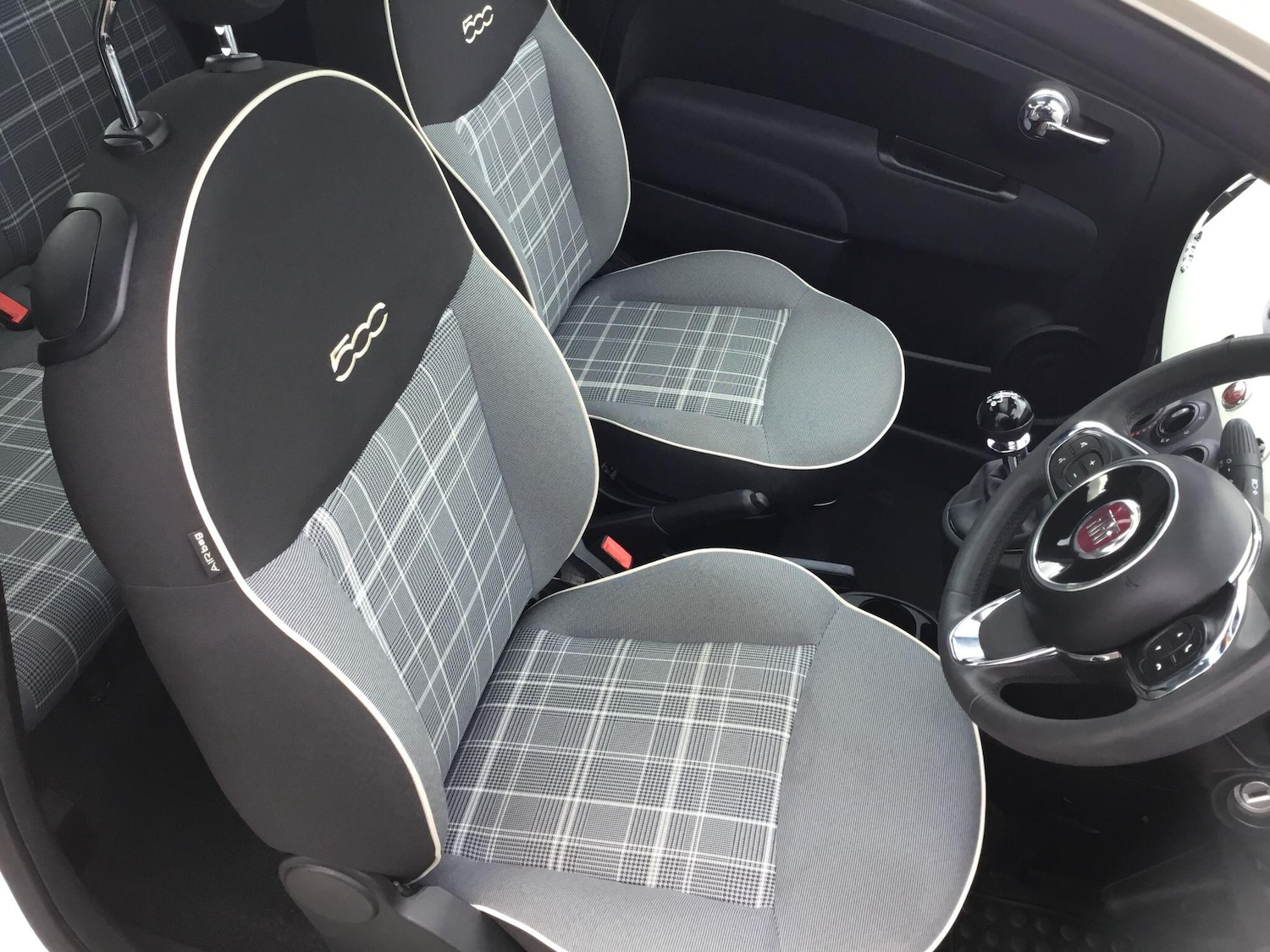 Used Fiat 500 2021 for sale - 76432986: Photo 18