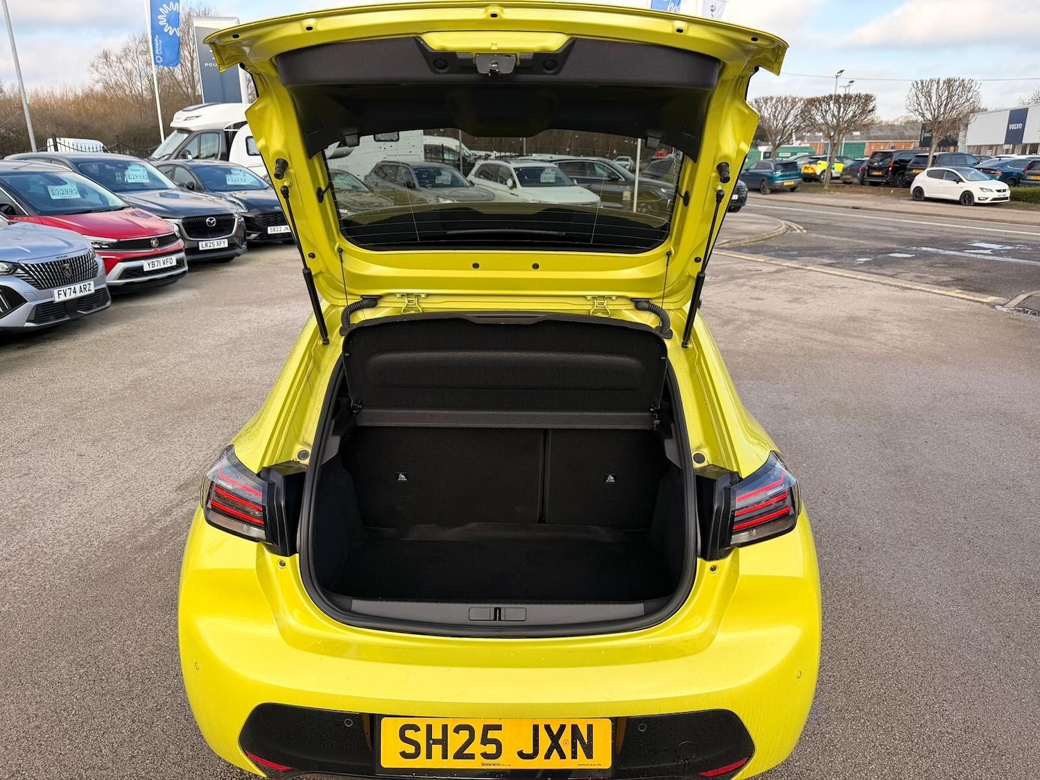 Used Peugeot 208 2025 for sale - 78127359: Photo 9