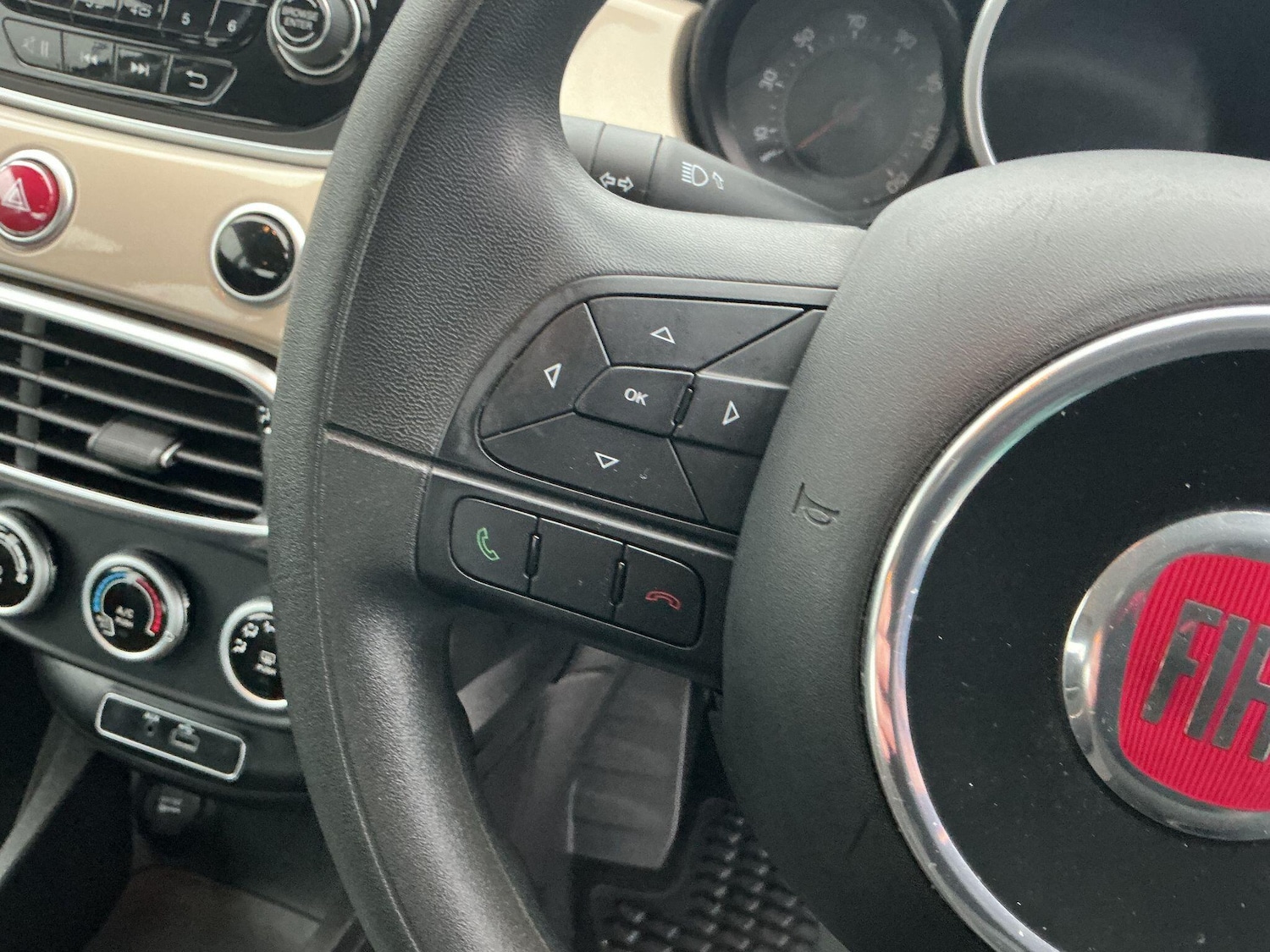 Used Fiat 500X 2018 for sale - 77304969: Photo 31