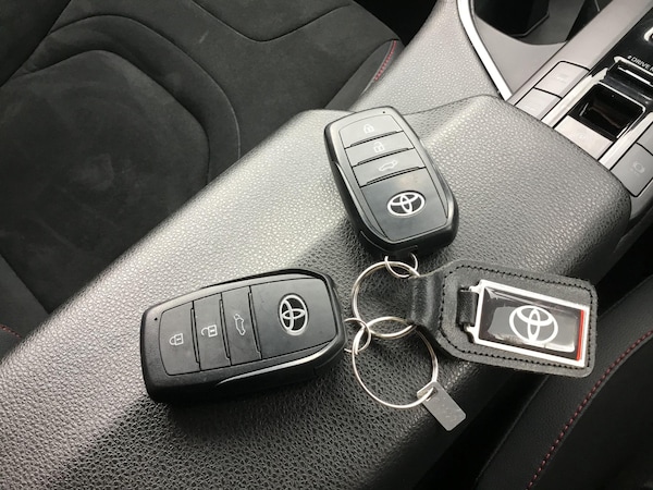 Used Toyota C-HR 2024 for sale - 76251455: Photo 46