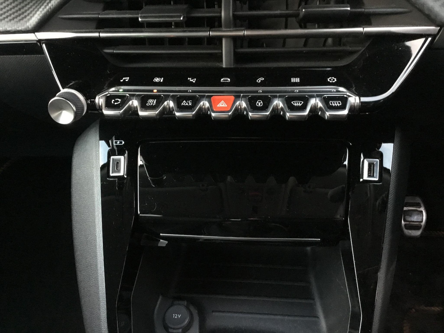 Used Peugeot 2008 2022 for sale - 76752511: Photo 26