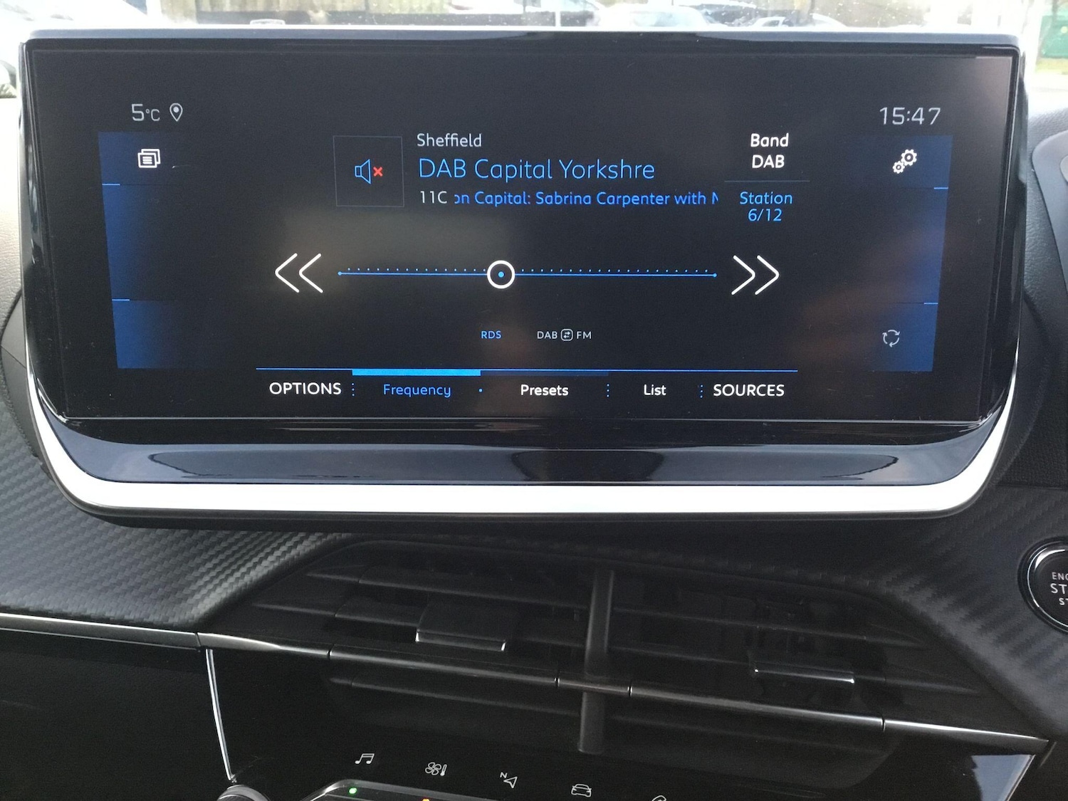 Used Peugeot 2008 2022 for sale - 76752511: Photo 27