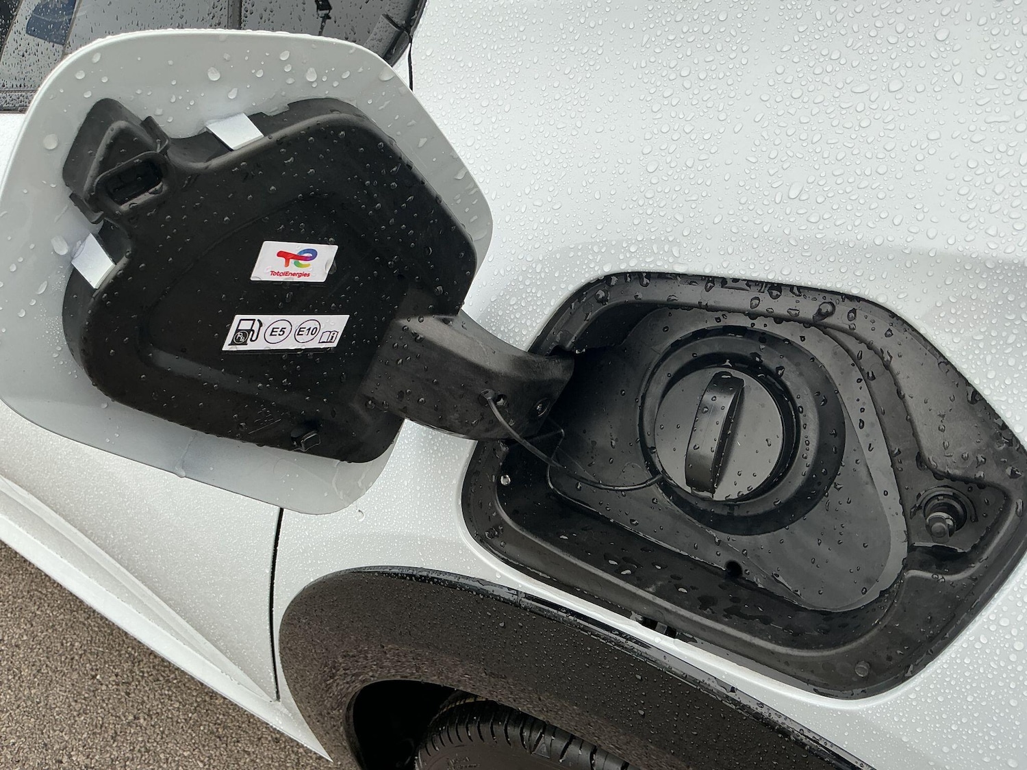 Used Peugeot 208 for sale - 77242755: Photo 27