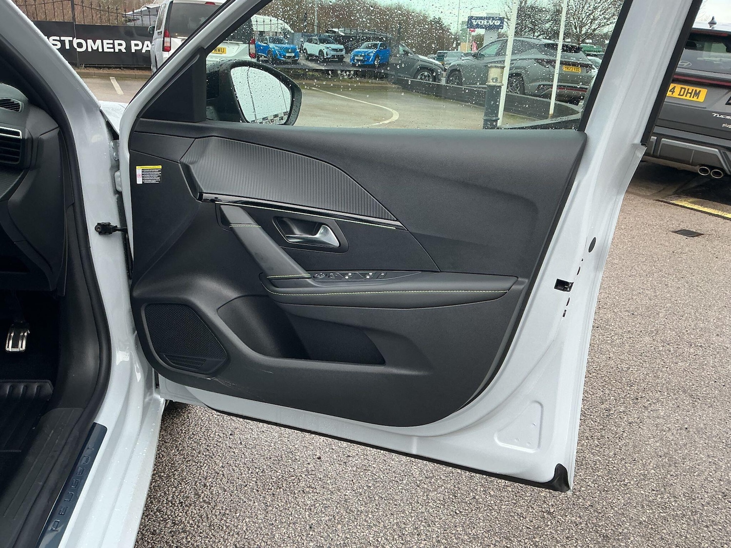 Used Peugeot 208 for sale - 77242755: Photo 36