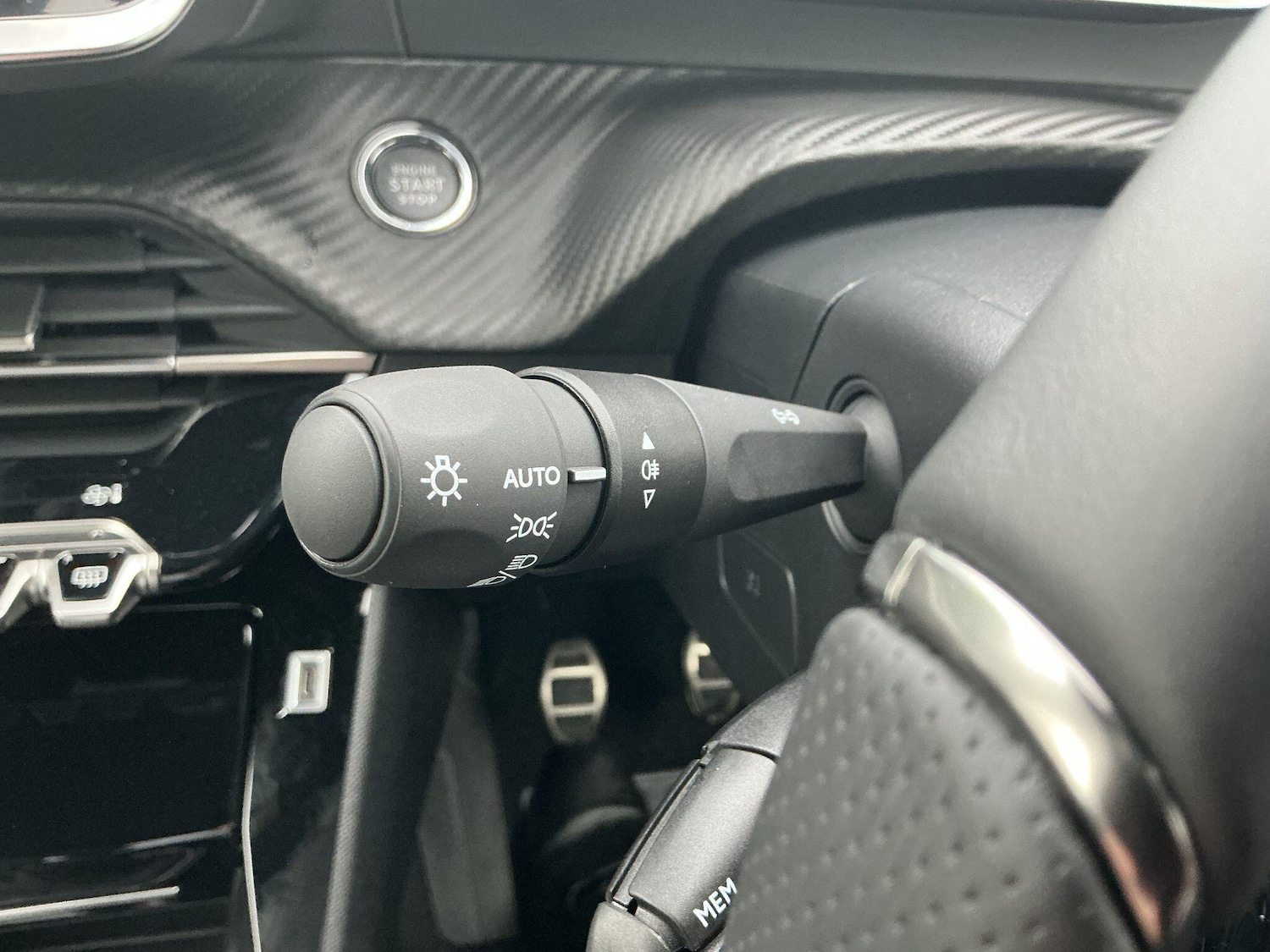 Used Peugeot 208 for sale - 77242755: Photo 43