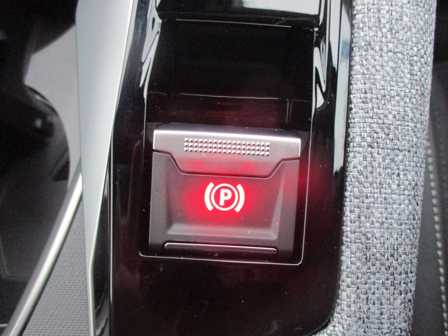 Vehicle 33