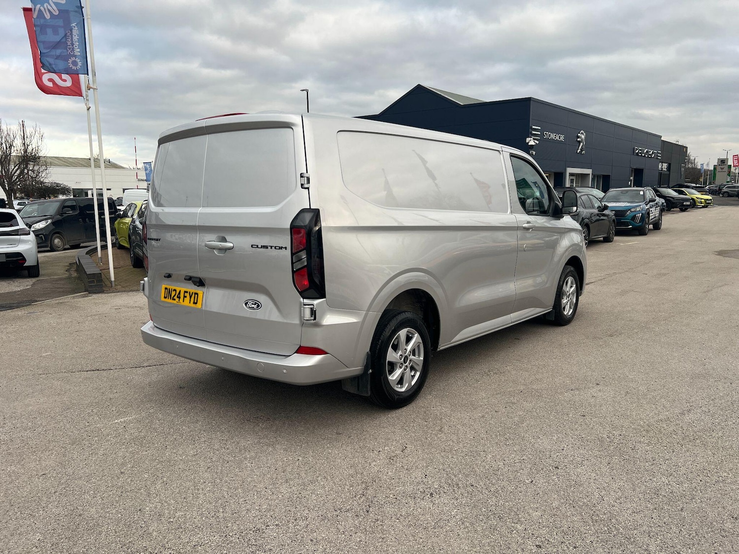 Used Ford Transit Custom 2024 for sale - 77969941: Photo 3