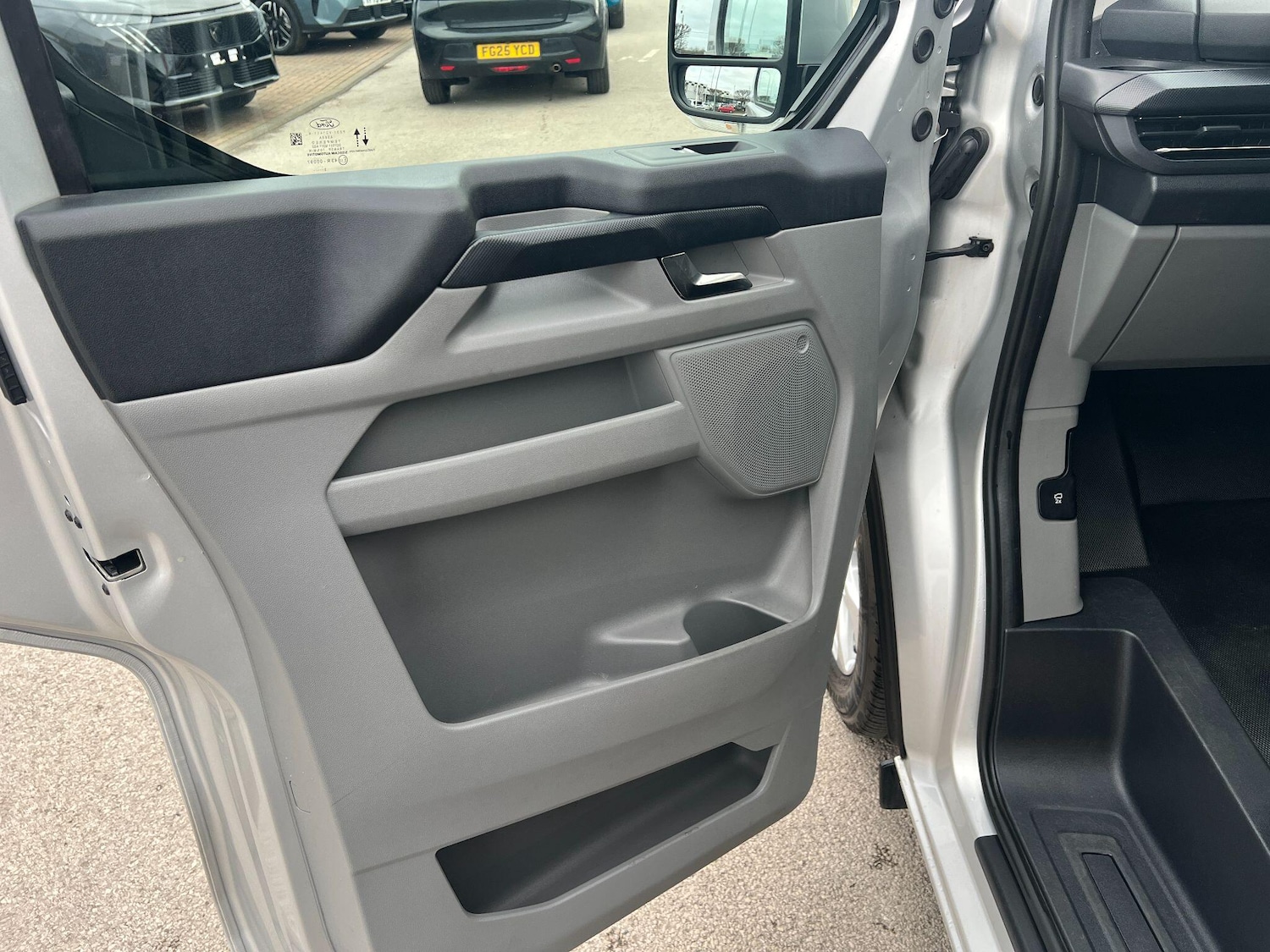 Used Ford Transit Custom 2024 for sale - 77969941: Photo 31