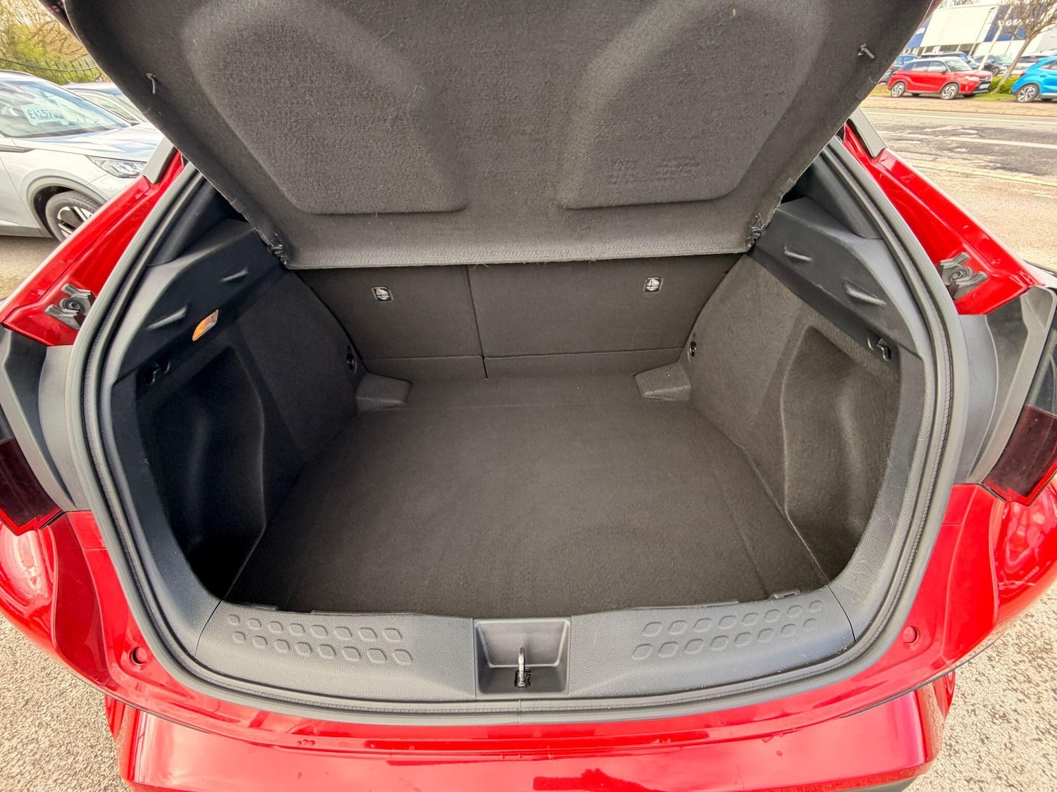 Used Toyota C-HR 2020 for sale - 78147805: Photo 10