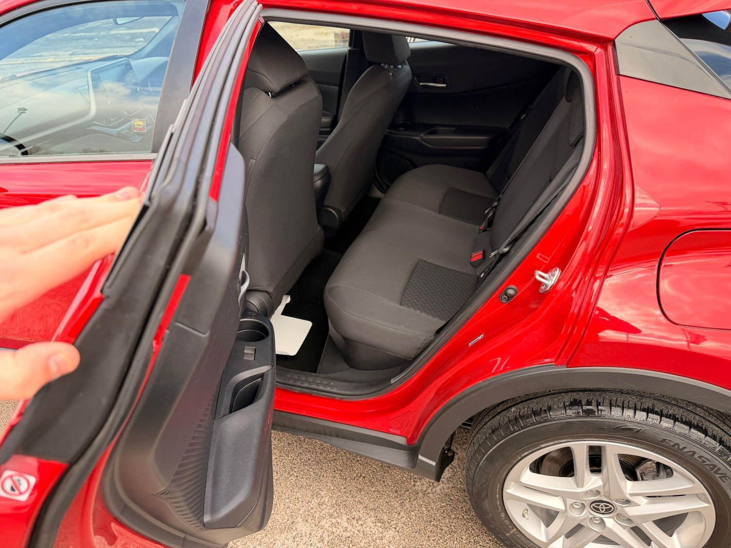 Used Toyota C-HR 2020 for sale - 78147805: Photo 26