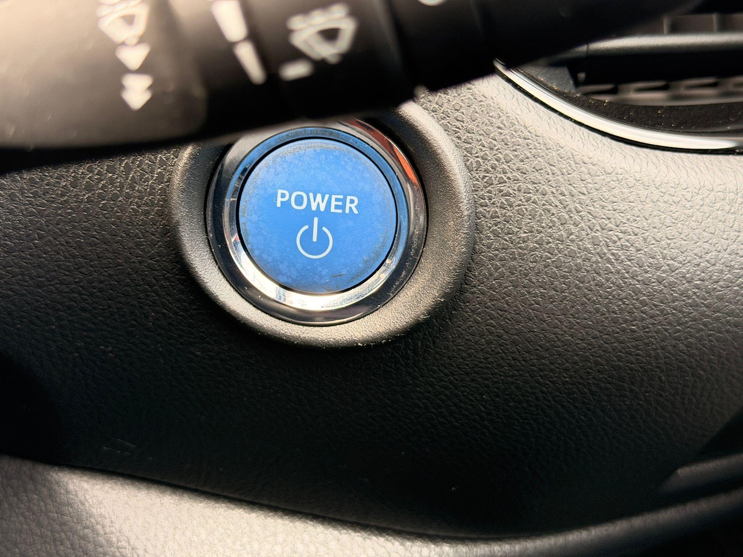 Used Toyota C-HR 2020 for sale - 78147805: Photo 41