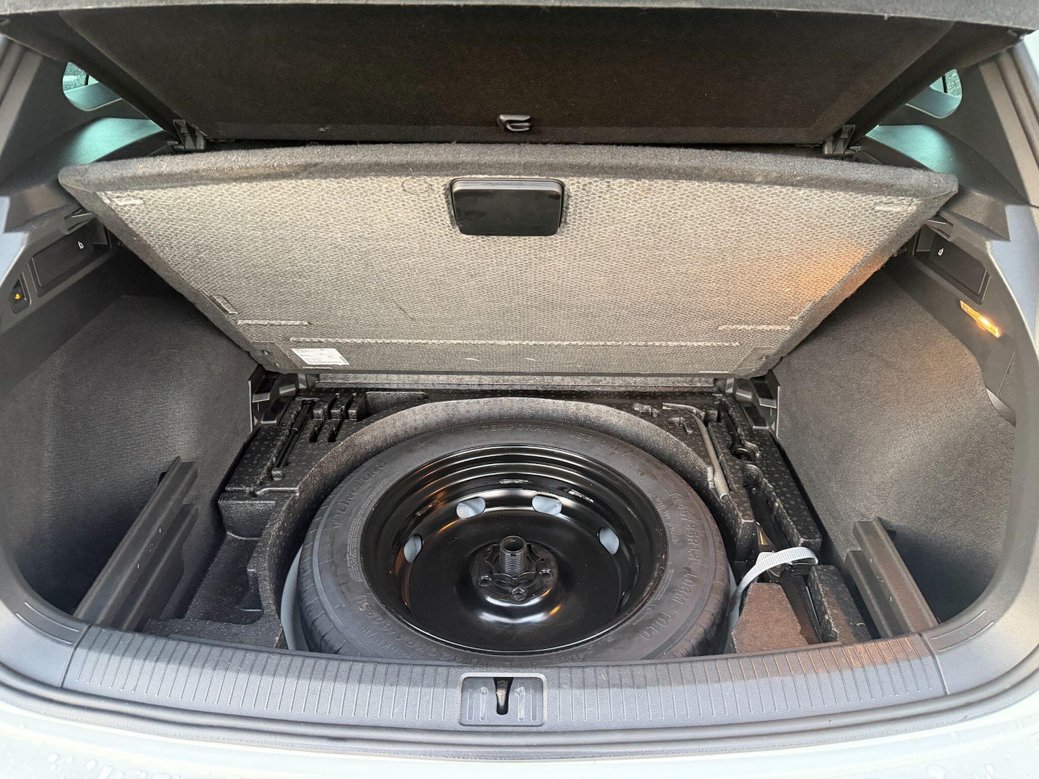 Used Volkswagen Tiguan 2019 for sale - 77021339: Photo 11