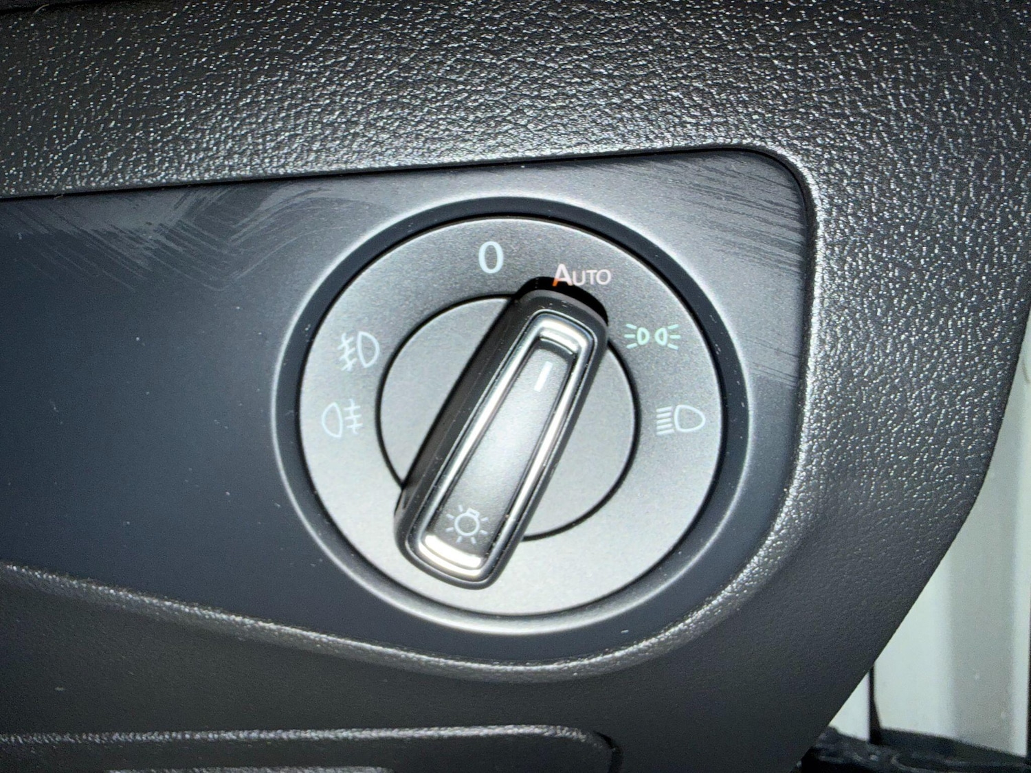 Used Volkswagen Tiguan 2019 for sale - 77021339: Photo 25