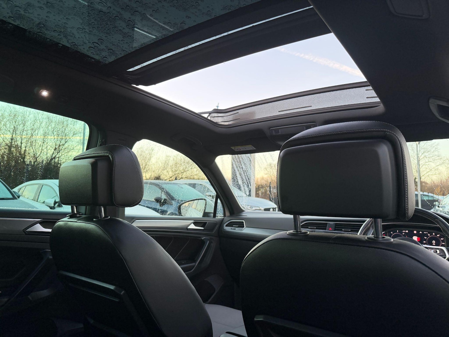 Used Volkswagen Tiguan 2019 for sale - 77021339: Photo 48