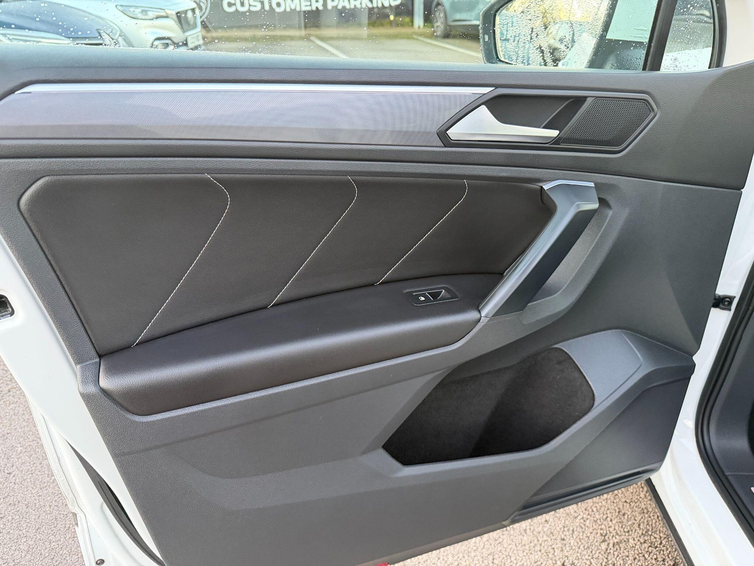 Used Volkswagen Tiguan 2019 for sale - 77021339: Photo 53