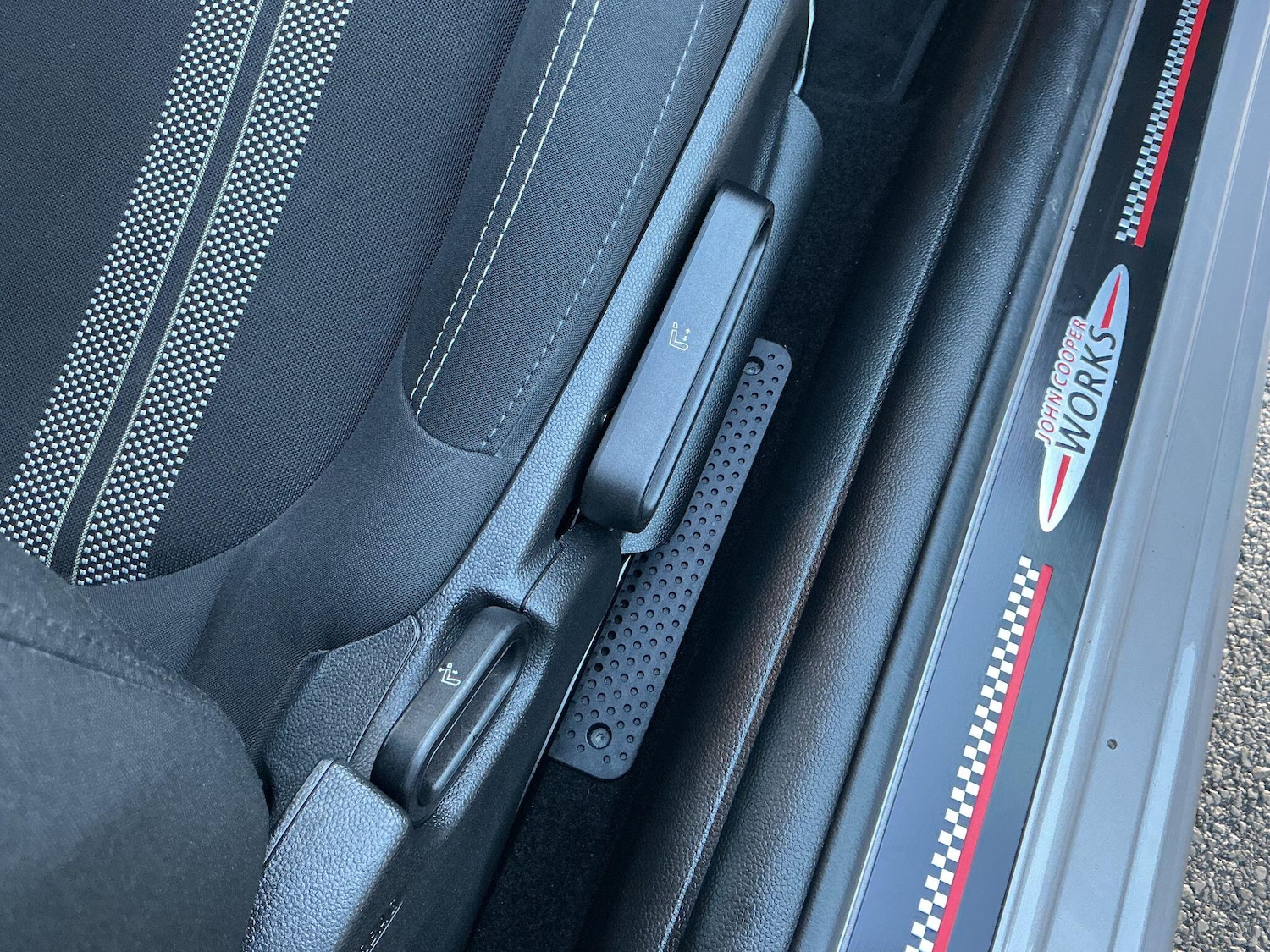 Used MINI Hatch 2021 for sale - 76913022: Photo 47