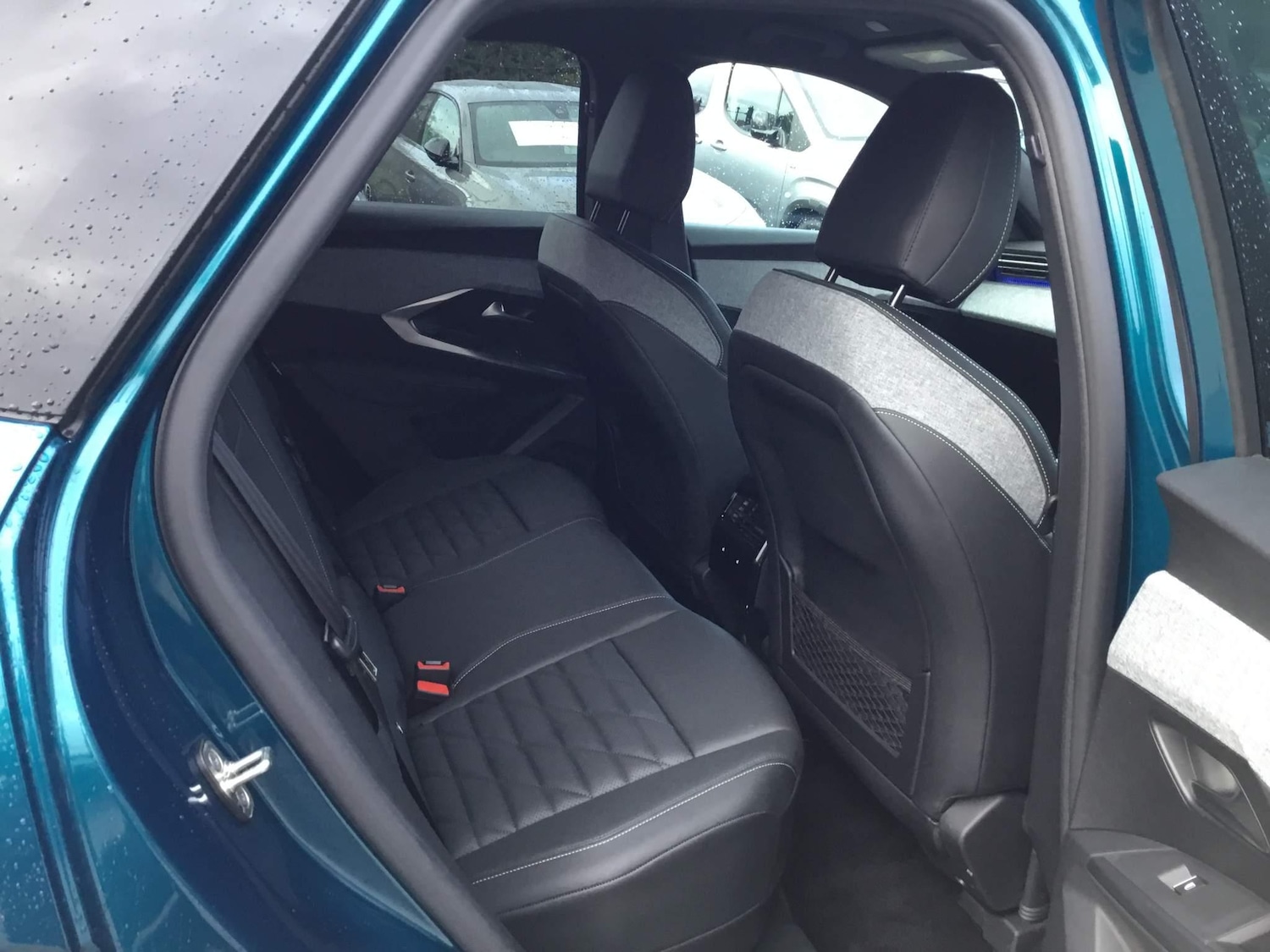 Used Peugeot E-3008 2024 for sale - 76307334: Photo 13