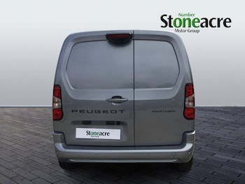 Used Peugeot Partner 2024 for sale - 76073208: Photo