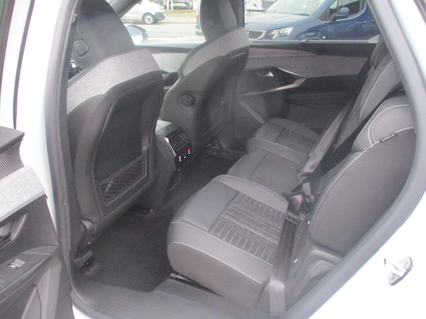 Used Peugeot E-5008 2024 for sale - 76251074: Photo 17