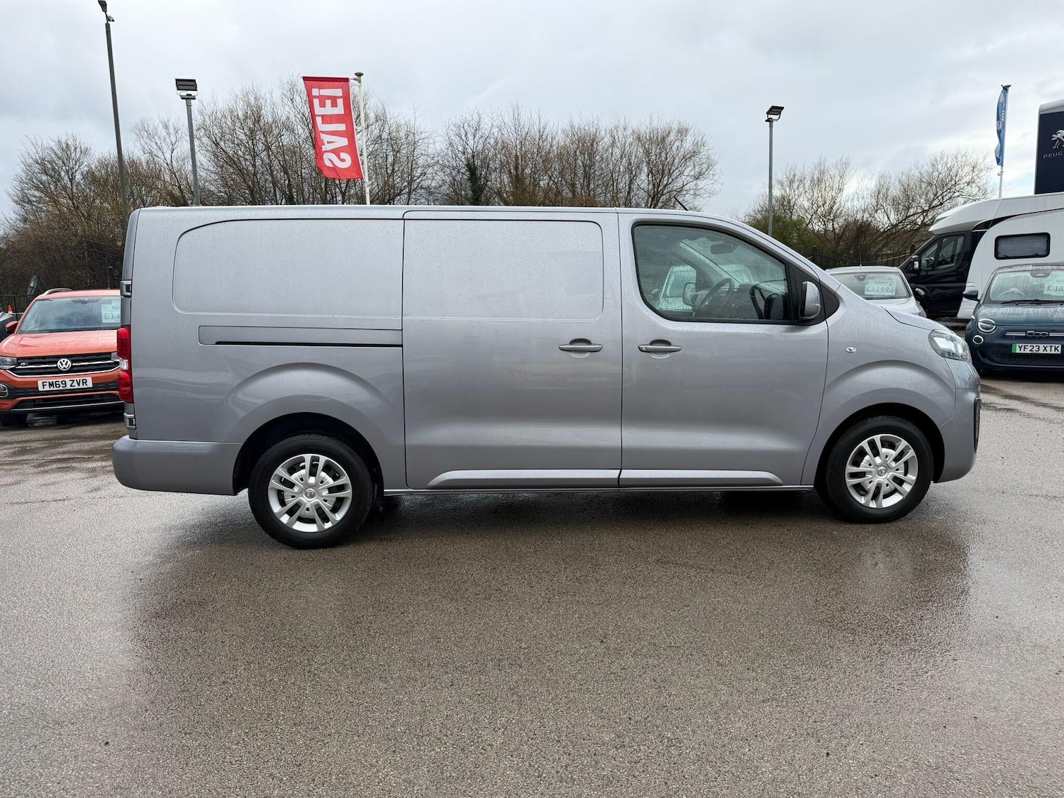 Used Vauxhall Vivaro 2021 for sale - 77898493: Photo 2