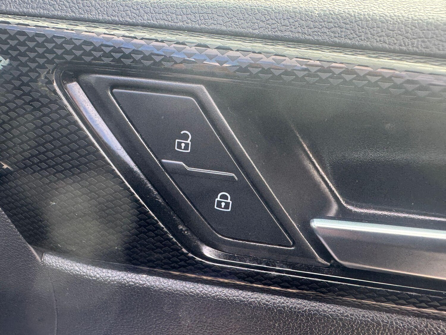 Used Volkswagen Taigo 2024 for sale - 78157061: Photo 18