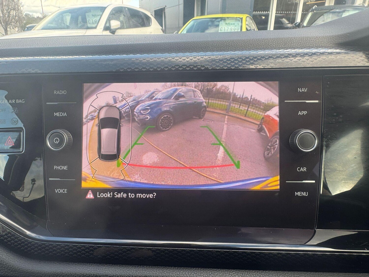 Used Volkswagen Taigo 2024 for sale - 78157061: Photo 32