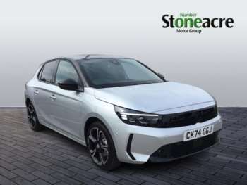 2024 (74) - 1.2 MHEV Ultimate Hatchback 5dr Petrol Hybrid e-DCT Euro 6 (s/s) (136 ps)