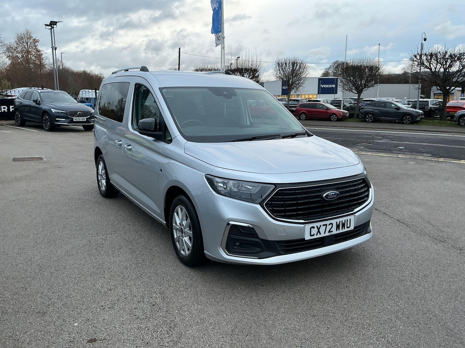 Used Ford Tourneo Connect 2022 for sale - 76849854: Photo 1