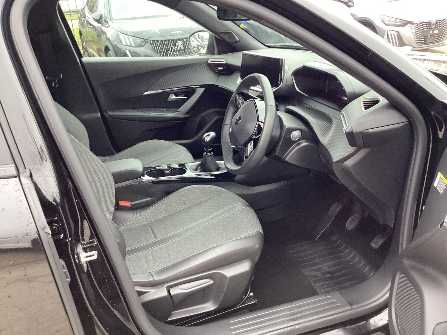 Used Peugeot 2008 2024 for sale - 77478525: Photo 13