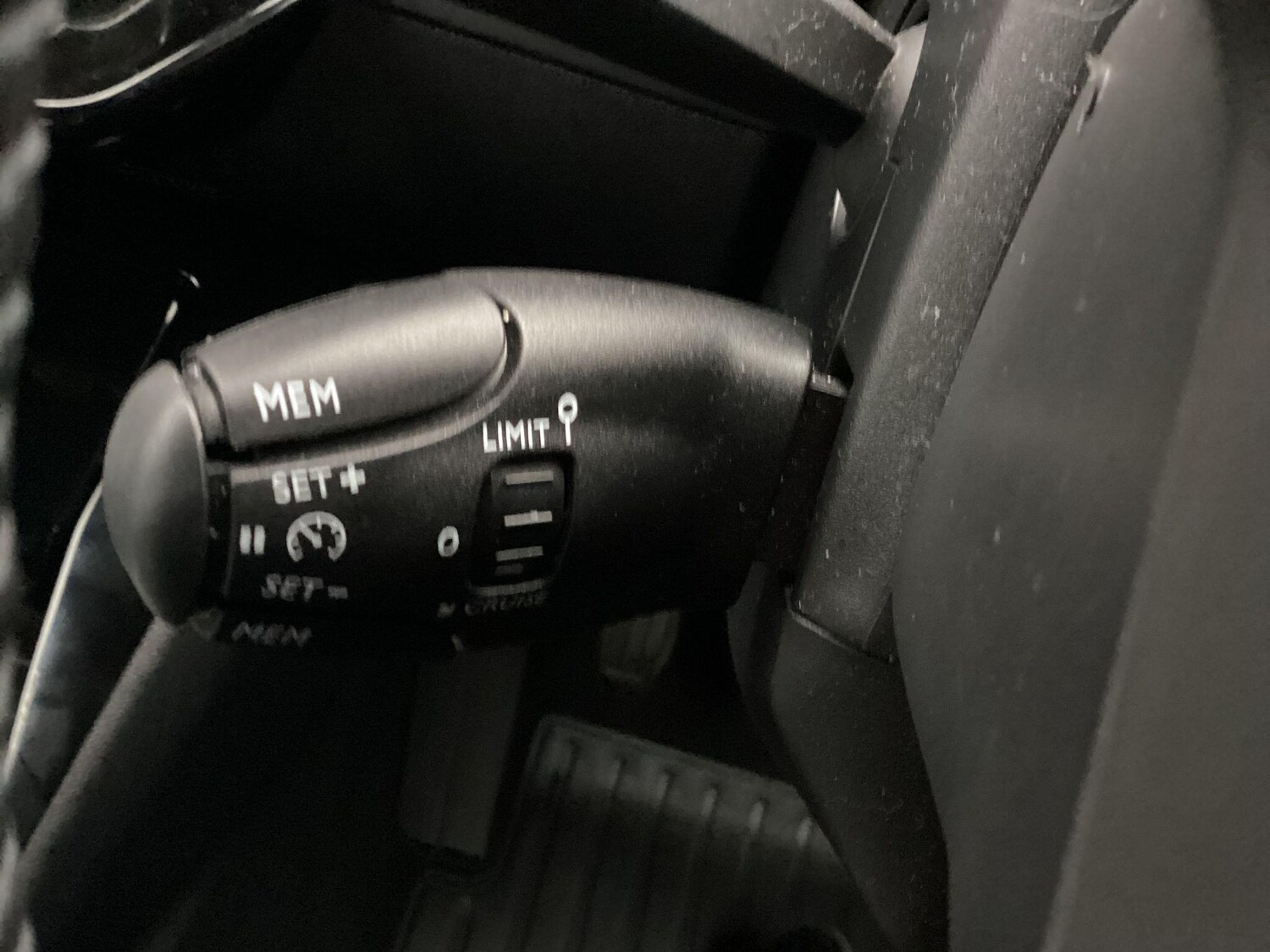 Used Peugeot 2008 2024 for sale - 77478525: Photo 31