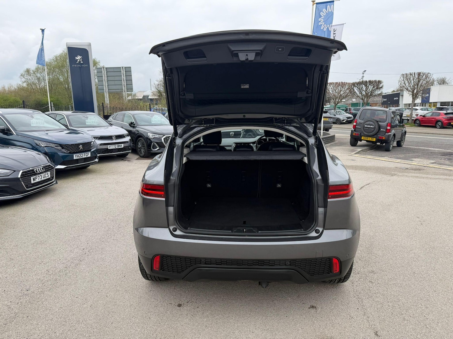 Used Jaguar E-Pace for sale - 78128148: Photo 9