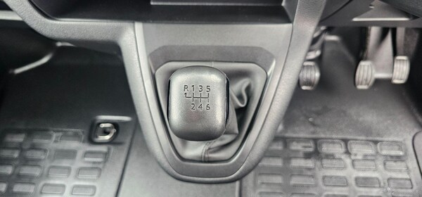 Used Peugeot Expert 2025 for sale - 76238555: Photo 25